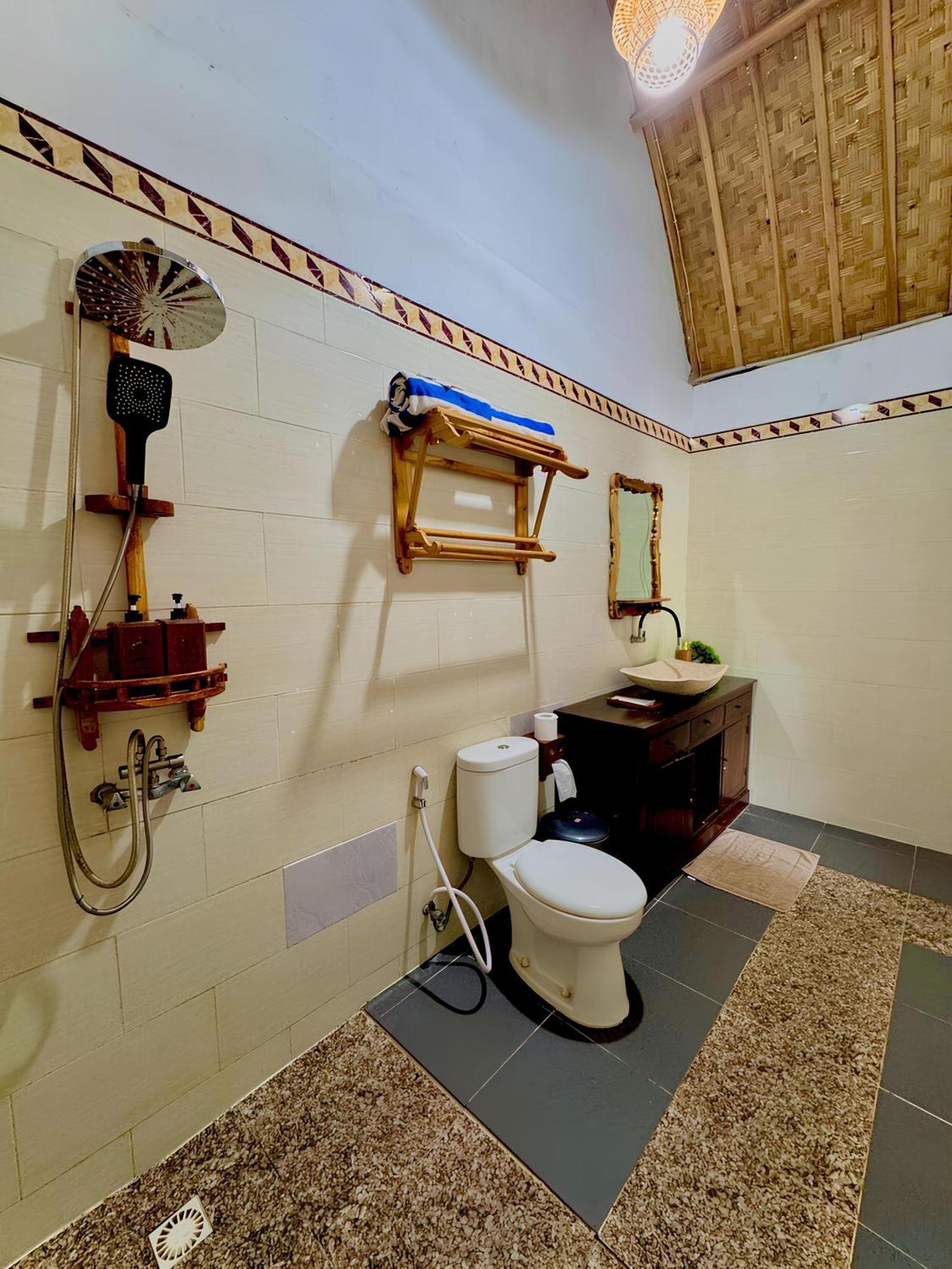 Meket Bungalows Toyapakeh エクステリア 写真